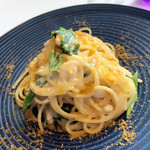 ラ ヴィオレッタ - 真鱈白子とズワイガニのパスタ＋800円