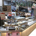 Omusubi Kafe Guxu - 店内