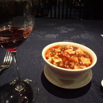 中国薬膳料理 星福 - サンザシ酒ワインミックス、麻婆豆腐（ご飯抜き）