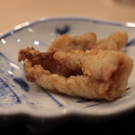 味あら井 - 虎河豚、身と皮の唐揚げ
