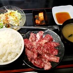 焼肉 TAKATOEN - 