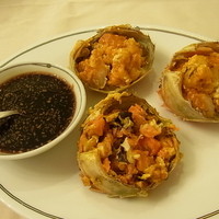 中国飯店 三田店 - 上海蟹　雄と雌