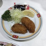 Gyouzano Oushou - 貝類を食べて元気になりたかったけどそこまで美味しくはない、調味料もソースとレモン。