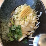 天啓 - 名古屋コーチンの茹で地鶏醤油ソース