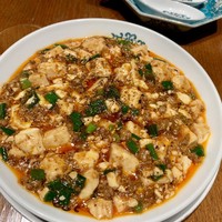 華都飯店 OsakaMetro本町ビル店 - 麻婆豆腐