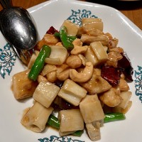 華都飯店 OsakaMetro本町ビル店 - 鶏肉とカシュナッツ炒め