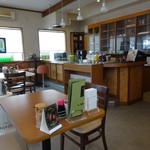 ステーキ食堂 ミートソルジャー - 店内・別角度