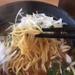 らーめん大地 - マーボー麺、麺リフト