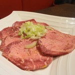 焼肉くく - 