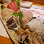 やすけ - 刺し身盛り合わせ