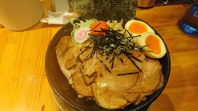 やったる 高田馬場 ラーメン 食べログ