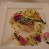 レオーネ・マルチアーノ - 塩鱈のソテー　ボローニャ風　温野菜とともに