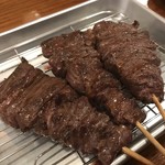 串焼キ カメチヨ・シャルボン - ニンニクマリネ牛ハラミ(串)