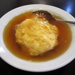 Chuuka Ryouri Fukushou - 台湾ラーメンと天津飯のセット（ランチパスポート使用）の 天津飯