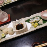 すし処 睦月 - 地酒とともに烏賊のお団子や明太子巻きの天麩羅など・・・