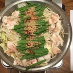焼肉と鍋料理 錦平 - 黄金モツ鍋