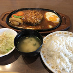 フレンズ - ハンバーグランチ（８５０円）