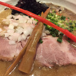 ra-mensapporobacchiken - 濃豚塩ラーメン、アップ