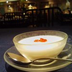 中国薬膳料理 星福 - 杏仁豆腐、携帯での撮影のため不鮮明