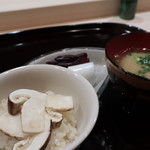 ぎをん 福志 - 松茸土鍋ご飯・香の物・汁