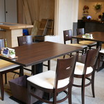 キッチン萬 - ☆テーブル席(*^_^*)☆