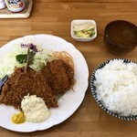 カロリー - アジ&メンチカツ定食…750円（ご飯大盛り＋50円）