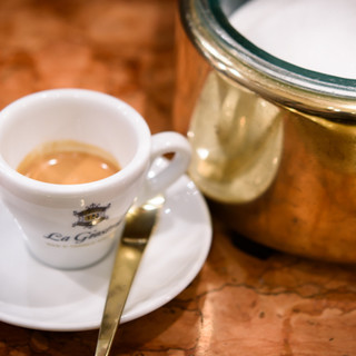 バール エ ターヴォラ カルダ ラ・ジョストラ_2