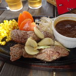 ステーキハウススフィーダ - カットステーキガーリックソース１５０ｇ１０００円