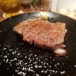 鳥茂 - 黒毛和牛ヒレ(一人前2,500円)　佐賀牛シャトーブリアン　注文は二人前から