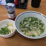 うどん 一福 - うどん 一福(香川県高松市国分寺町)かけ1玉