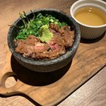 熟成肉バル ワカヤマウッシーナ - 