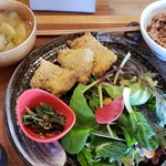 家の素　豆や - 豚ロースの大葉とチーズの包みあげ