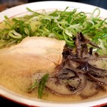 宮本商店 - 博多ネギラーメン850円！