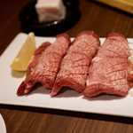 赤身焼肉 TANPAKUSHITSU - 