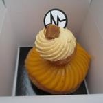 Michalak Takeaway - Religieuse Caramel