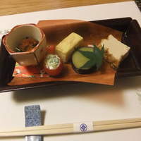 和三條 かた岡 - 前菜はセットされていた