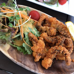 ビーズヤホットドッグ - タコ唐揚げ