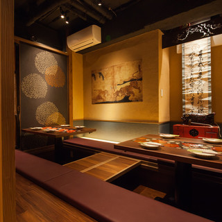 炭火焼き鶏とスパイスカレー 日本橋室町 ハラカラ_2