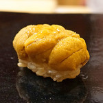 日本橋蛎殻町 すぎた - 青森県産のムラサキ雲丹