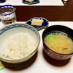 かつき - コシヒカリとあさりの味噌汁