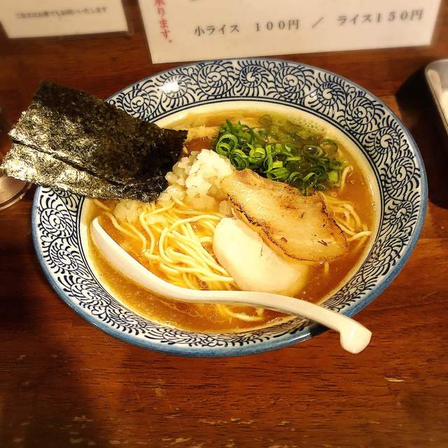 鶏白湯ラーメン 麺匠 黒春晴>