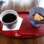 風楽 - 料理の後にコーヒーか紅茶とデザートが付いてきます。