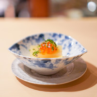 実伶 - 突き出し  とうもろこし寒、 冬瓜、 いくら