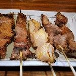 もつ焼 あぶさん - もつやき5本