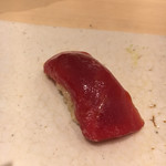 すし岩瀬 - 赤身の漬け