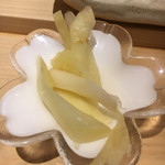 すし岩瀬 - ガリ