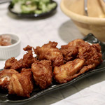 完全個室と創作和食 椿屋 - やわらか鶏の香味唐揚げ