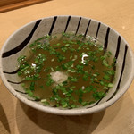 饗 くろ喜 - 味玉塩つけそば つけ汁（1,300円） 2018.12