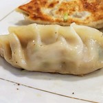 Kanton Ryouri Zui Karou - 餃子は11-12㎝あります