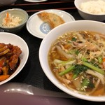 福来麺菜館 - 